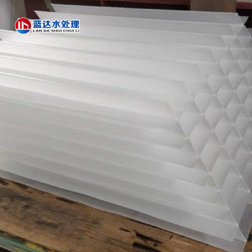 藍達克孜勒蘇柯果殼顆?；钚蕴績r格與鑄造型砂的綜合解析